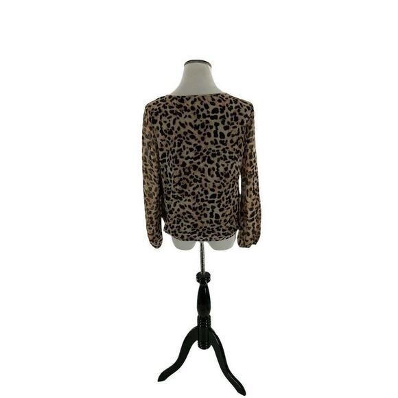 Vince Camuto Blouse Womens Size XS Leopard Print Faux Wrap Keyhole Neckline NEW - Picture 3 of 9